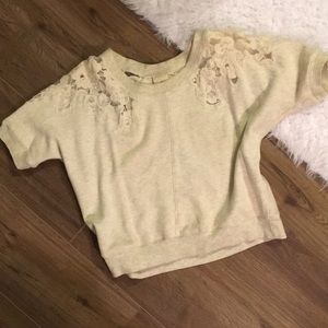 Daytrip short sleeved sweater